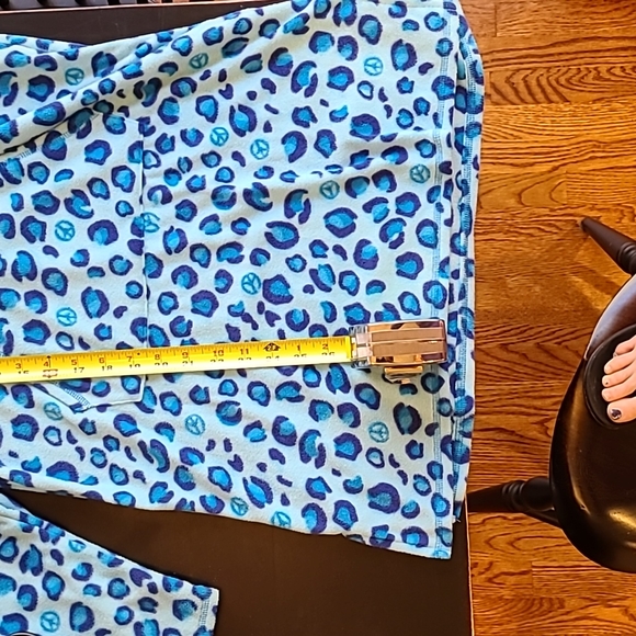 Fleece Hoodie Long Sleeping Shirt - Picture 6 of 8